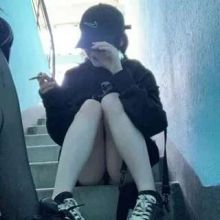 ВПИСКИ СТУДЕНТКИ ШКУРЫ